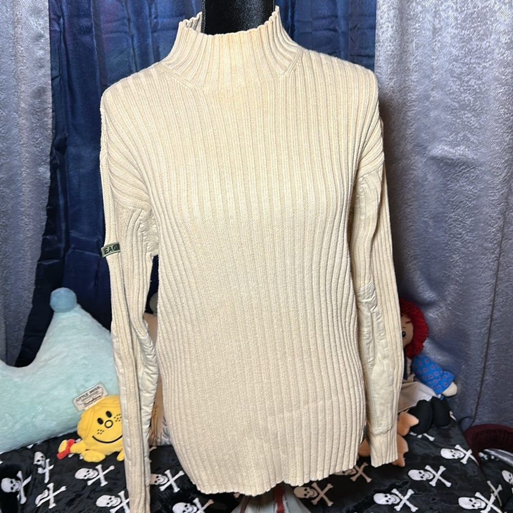 American Eagle crewneck